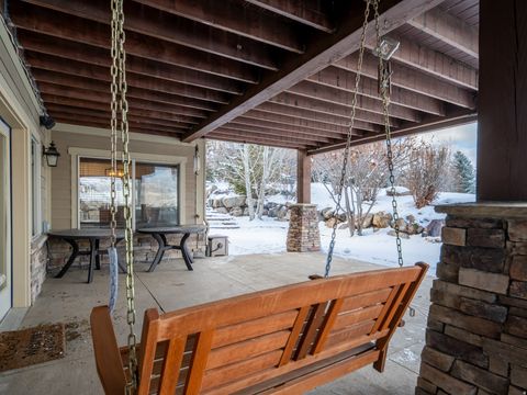 Tiny photo for 946 S MEADOW LARK LN E, Huntsville, UT 84317 (MLS # 2127044)