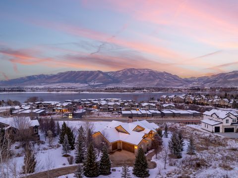 Tiny photo for 946 S MEADOW LARK LN E, Huntsville, UT 84317 (MLS # 2127044)