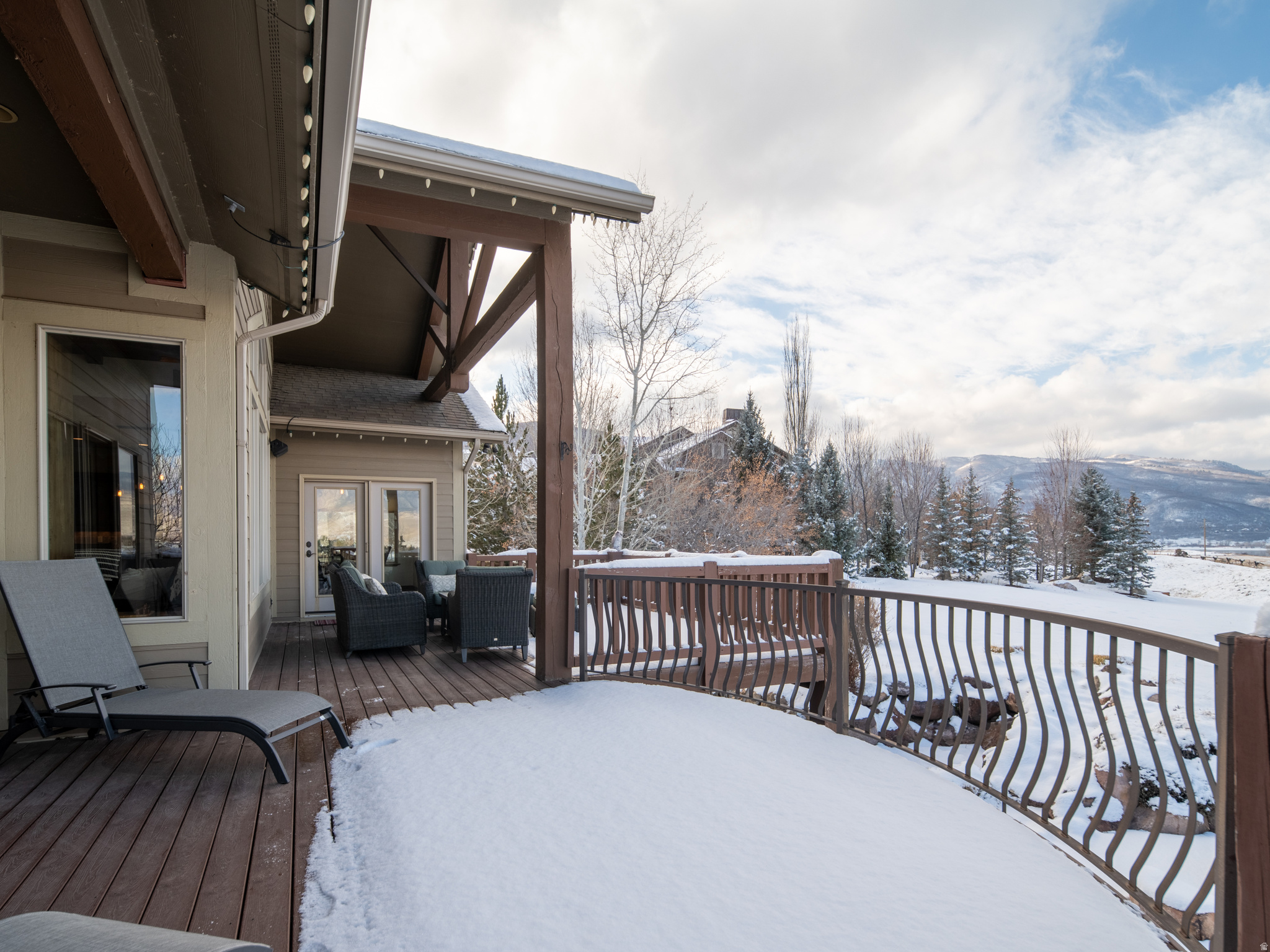 THE CHALETS - Residential