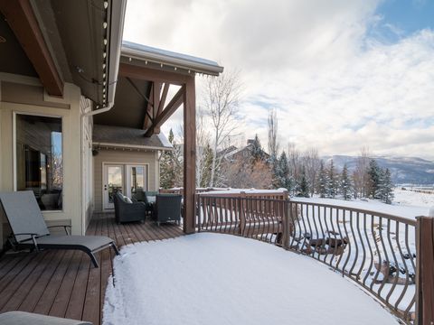 Tiny photo for 946 S MEADOW LARK LN E, Huntsville, UT 84317 (MLS # 2127044)