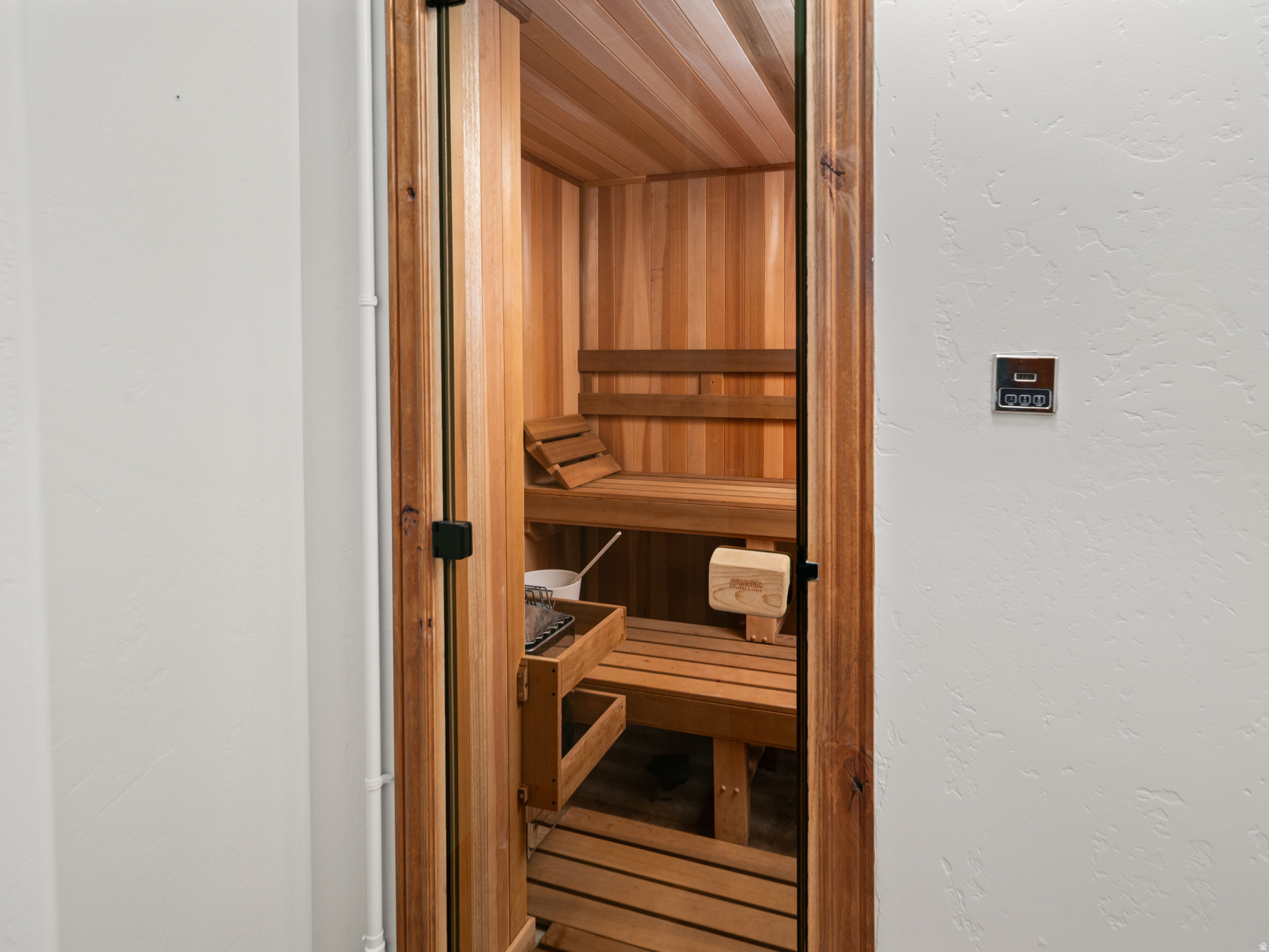 THE CHALETS - Residential