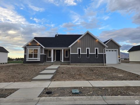 Photo of 1559 E 820 N #107, Salem, UT 84653 (MLS # 2102028)