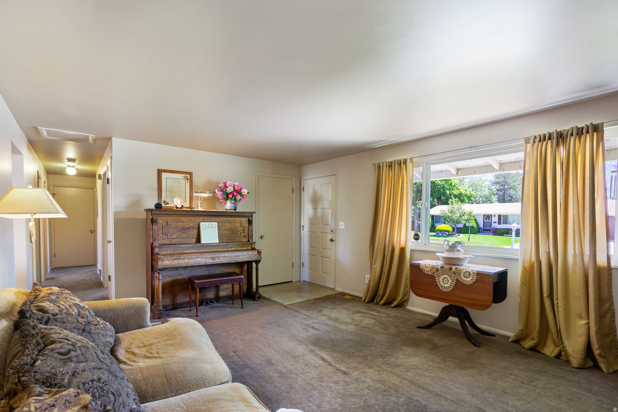 CHALET VILLAGE - Residential
