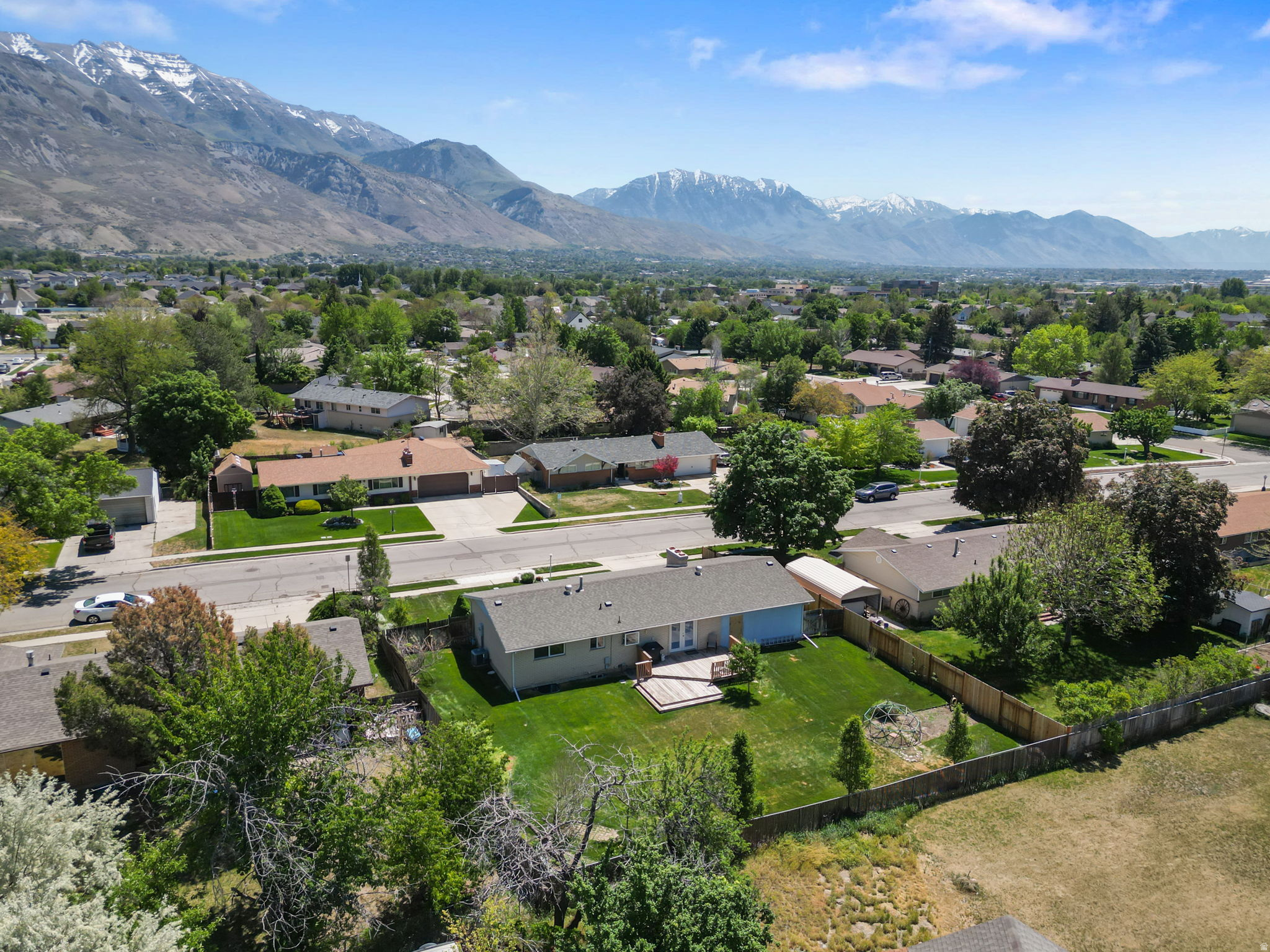 CHALET VILLAGE - Residential
