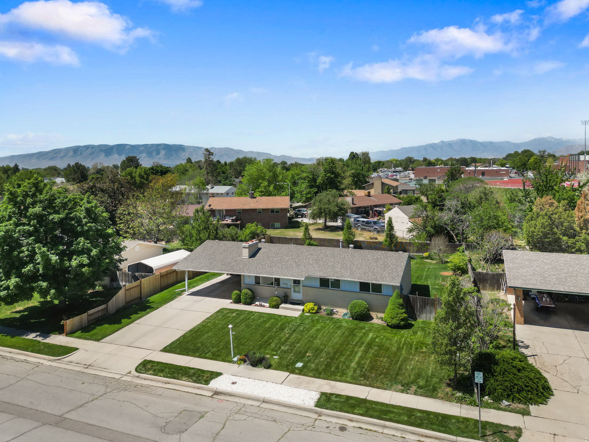 CHALET VILLAGE - Residential