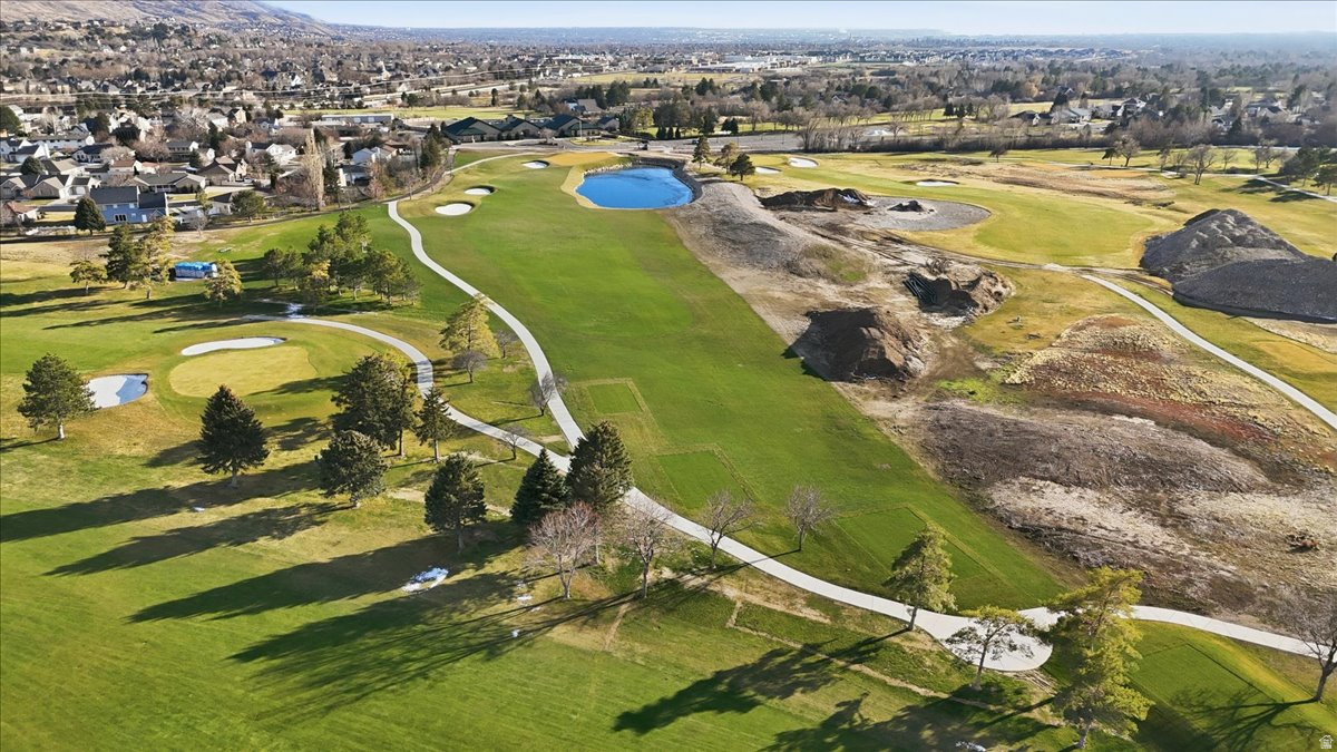 ALPINE COUNTRY CLUB - Residential