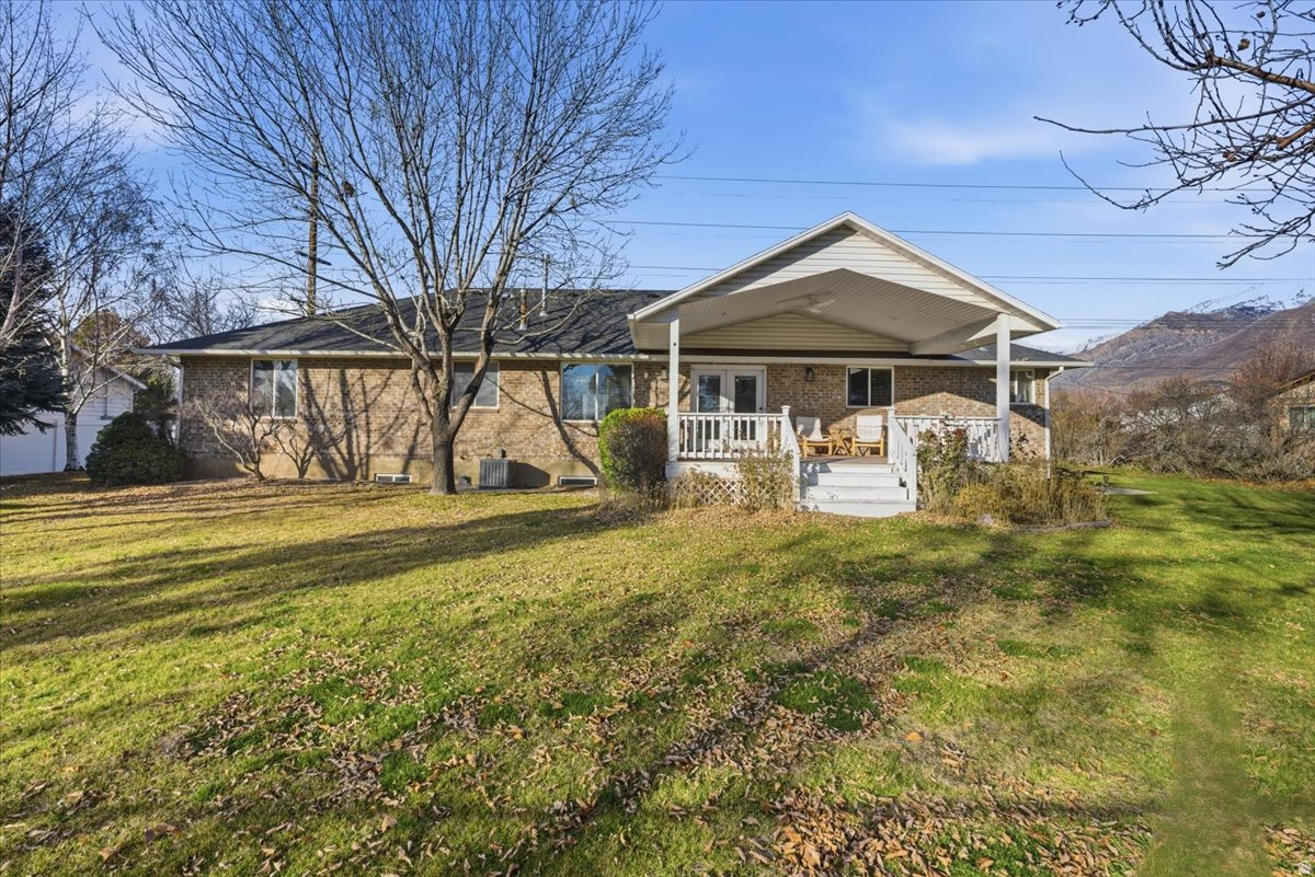 ALPINE COUNTRY CLUB - Residential