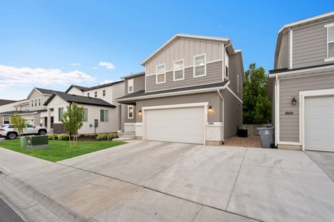 Tiny photo for 1593 W 220 N, Pleasant Grove, UT 84062 (MLS # 2138946)