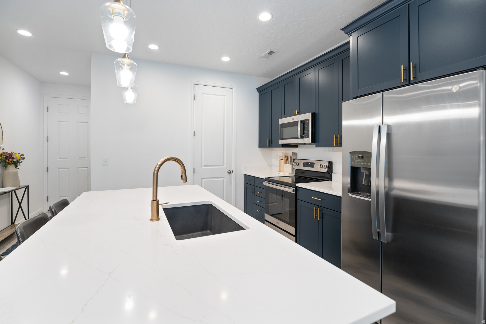 HIDDEN SPRINGS - Residential