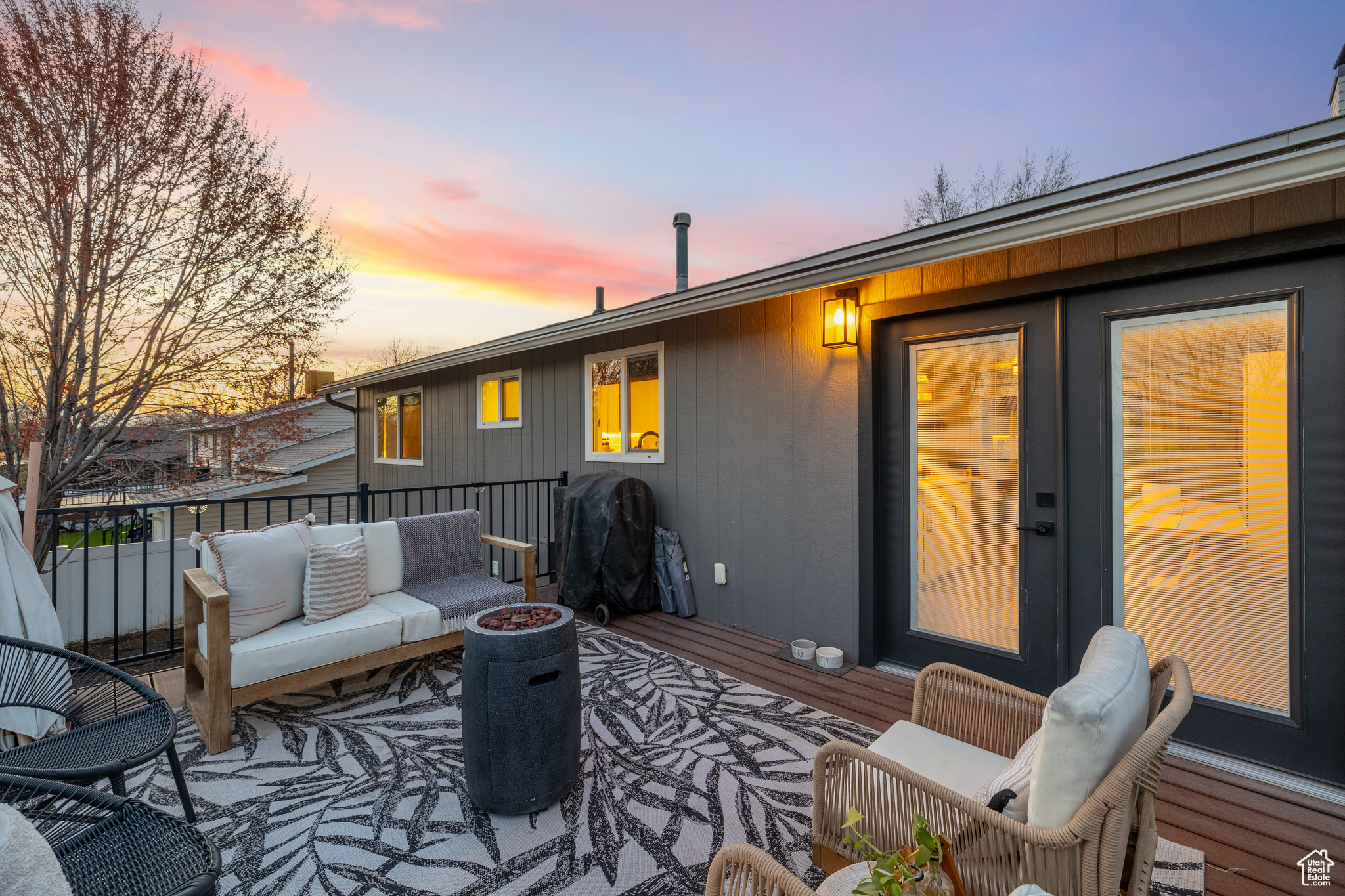 396 E 10425, Sandy, Utah image 17