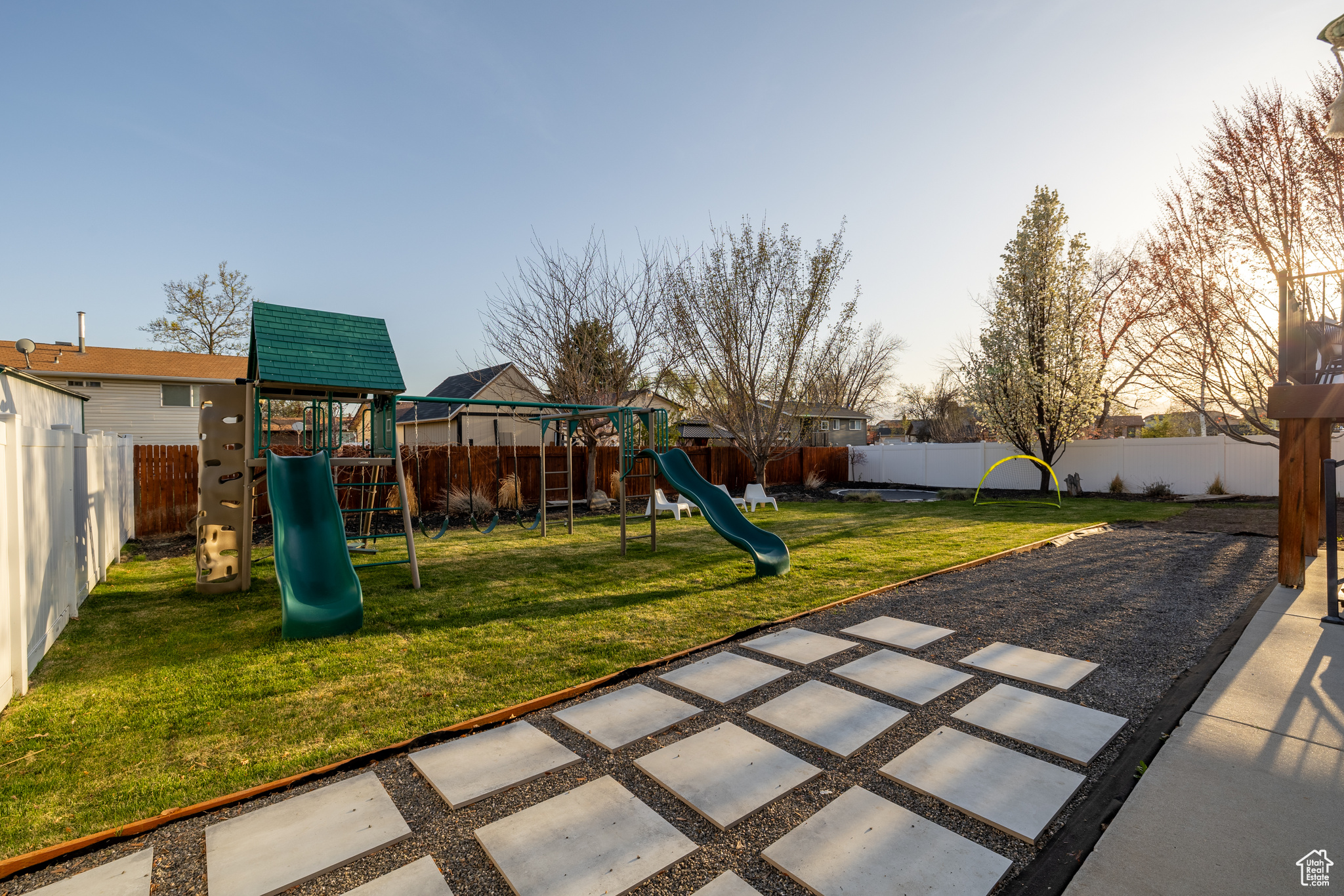 396 E 10425, Sandy, Utah image 19