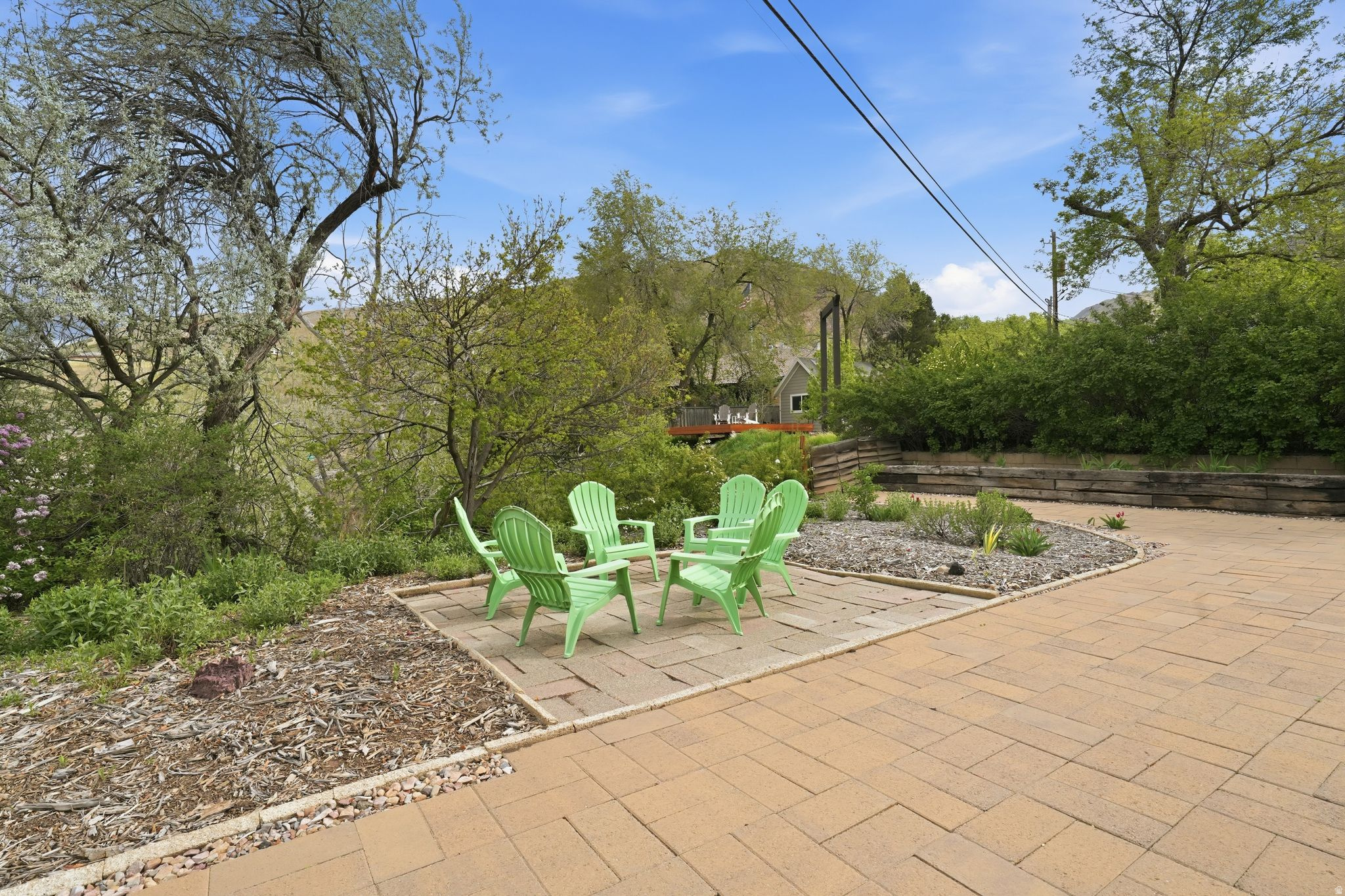 NORTH CANYON RIM - Residential