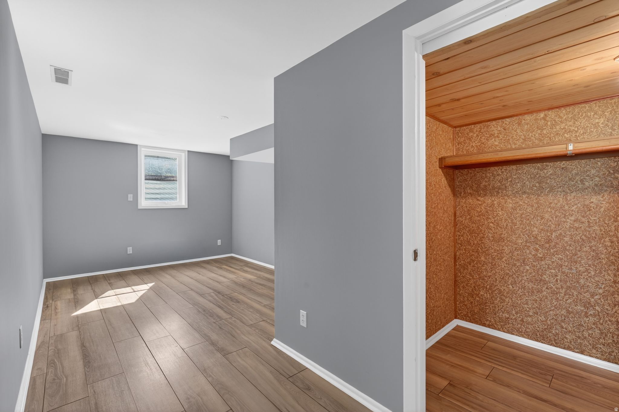 NORTH CANYON RIM - Residential