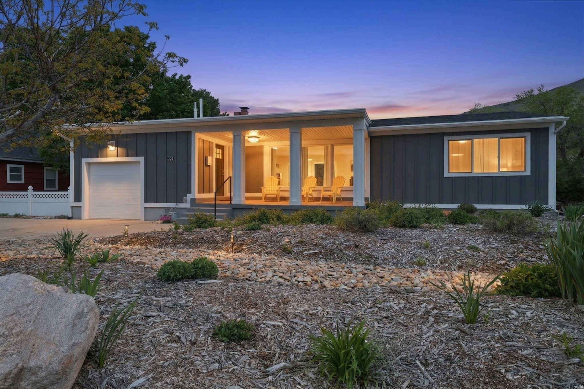 NORTH CANYON RIM - Residential