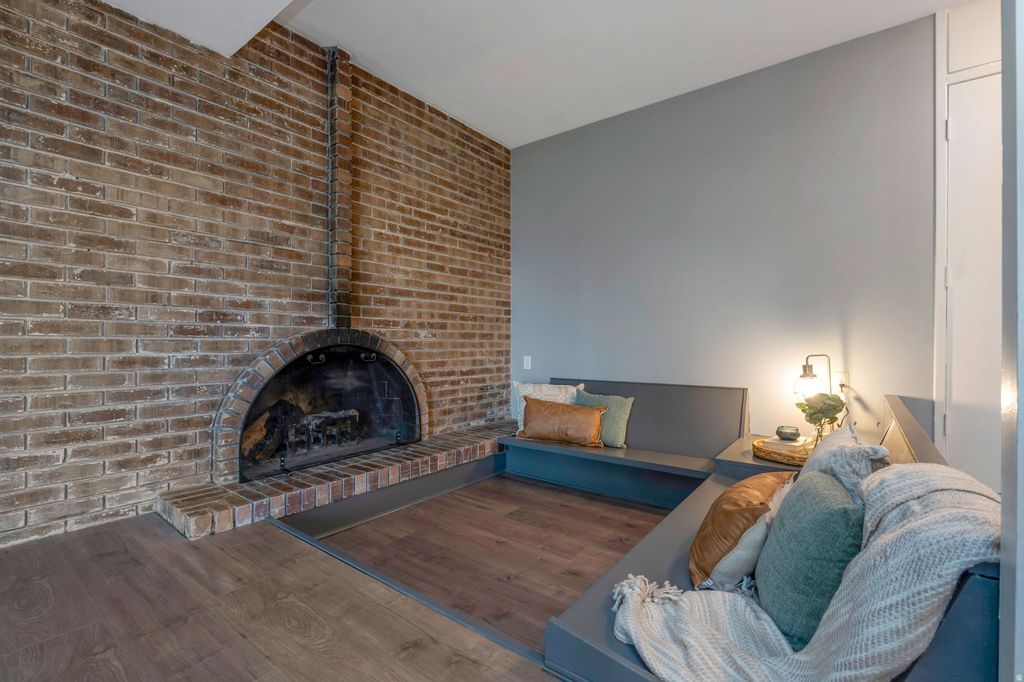 Photo of 4856 S HIGHLAND CIR E #6, Murray, UT 84117 (MLS # 2128504)