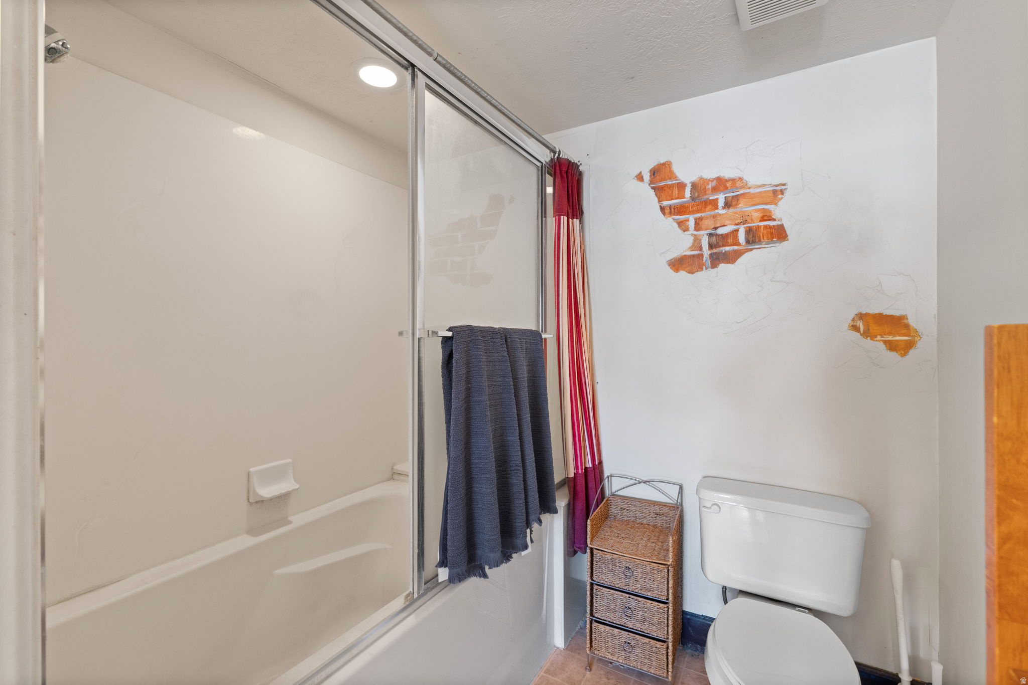 CRESTVIEW CONDOS - Residential