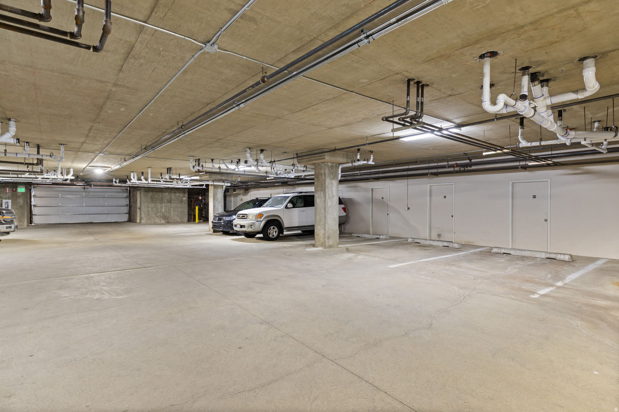 CRESTVIEW CONDOS - Residential