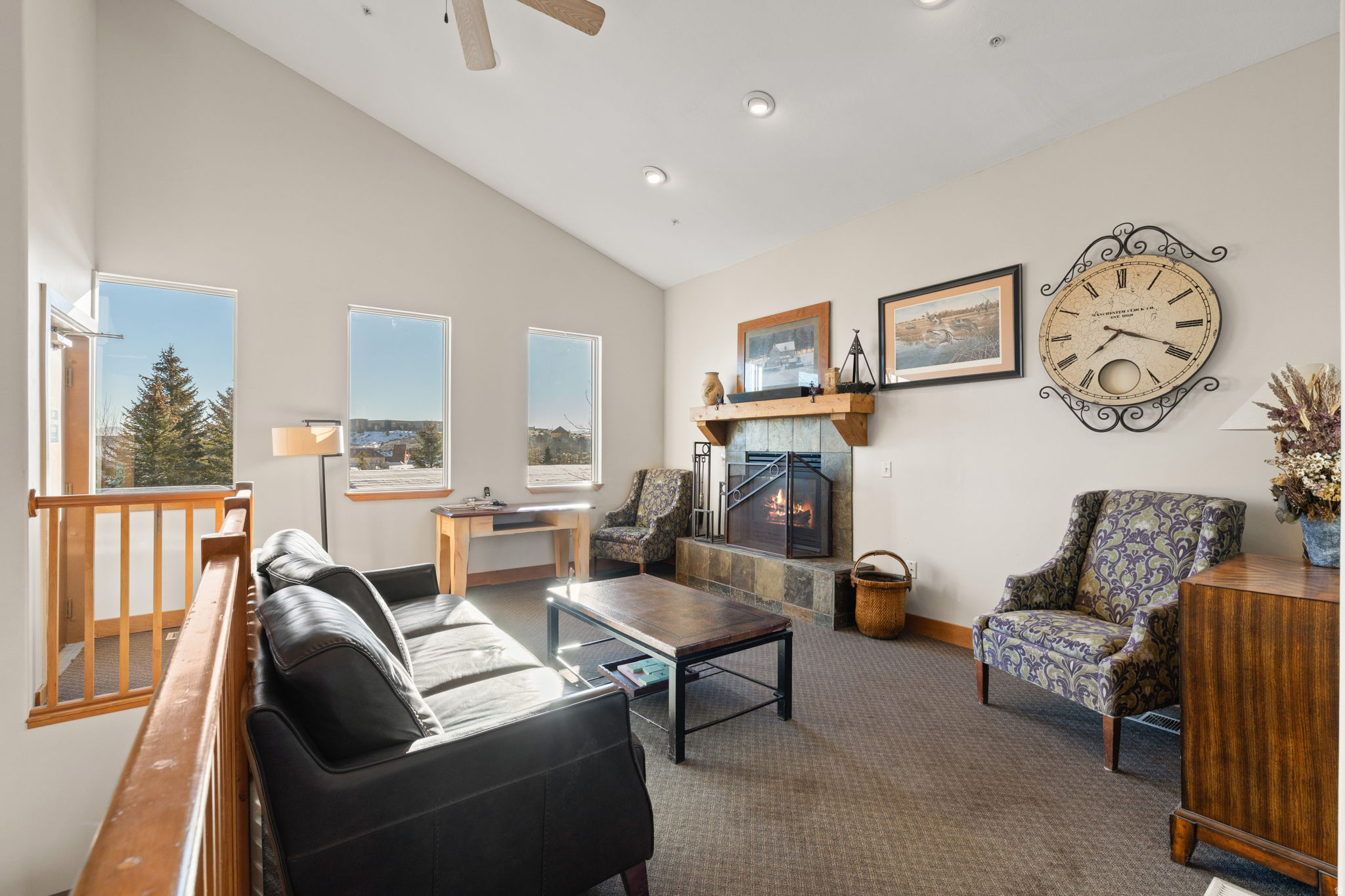 CRESTVIEW CONDOS - Residential