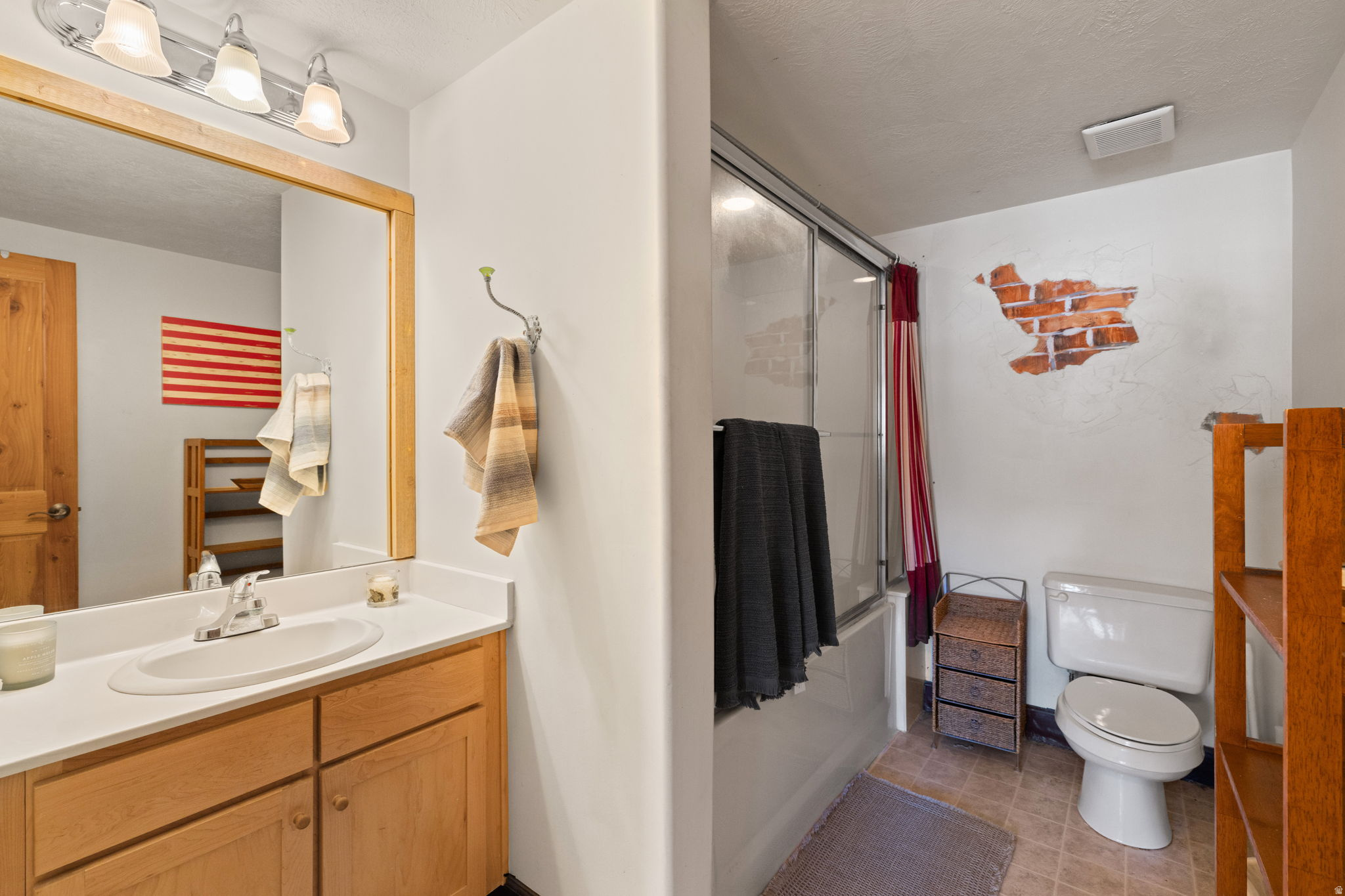 CRESTVIEW CONDOS - Residential