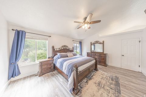 Tiny photo for 2162 S 2850 W, West Haven, UT 84401 (MLS # 2154046)