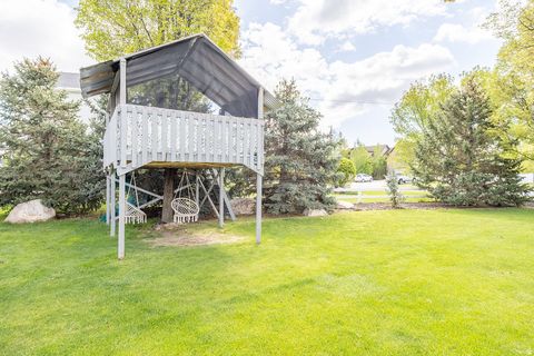 Tiny photo for 2162 S 2850 W, West Haven, UT 84401 (MLS # 2154046)