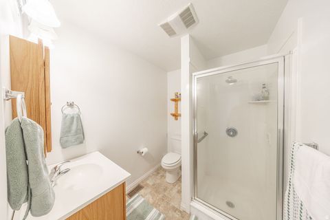 Tiny photo for 2162 S 2850 W, West Haven, UT 84401 (MLS # 2154046)