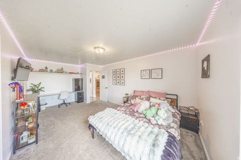 Tiny photo for 2162 S 2850 W, West Haven, UT 84401 (MLS # 2154046)
