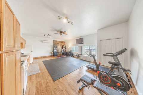 Tiny photo for 2162 S 2850 W, West Haven, UT 84401 (MLS # 2154046)
