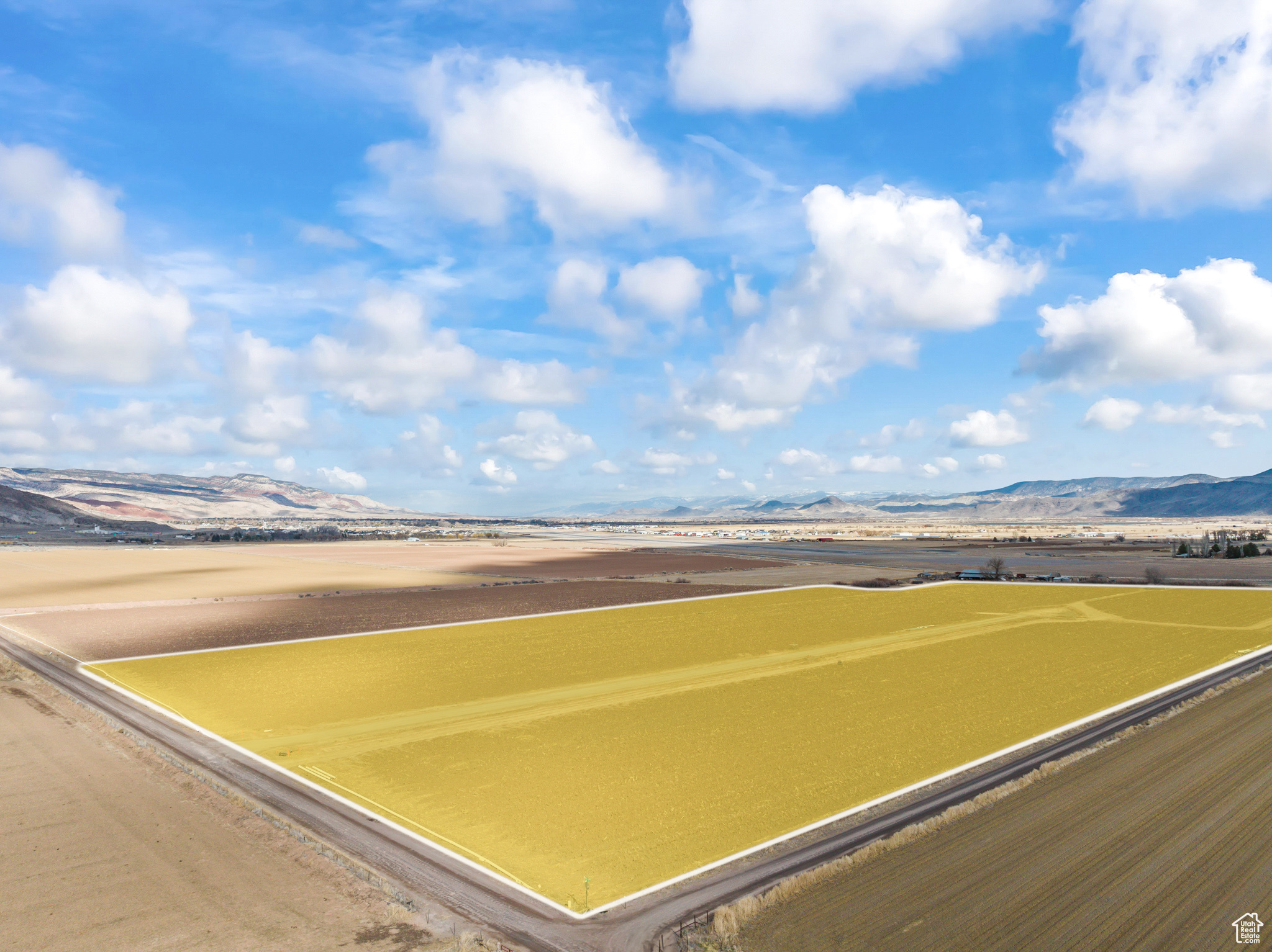 ORCHARD AVENUE ESTATES - Residential