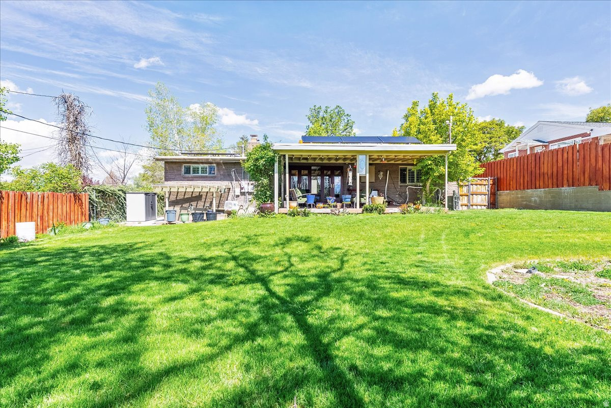 LAURELHURST - Residential