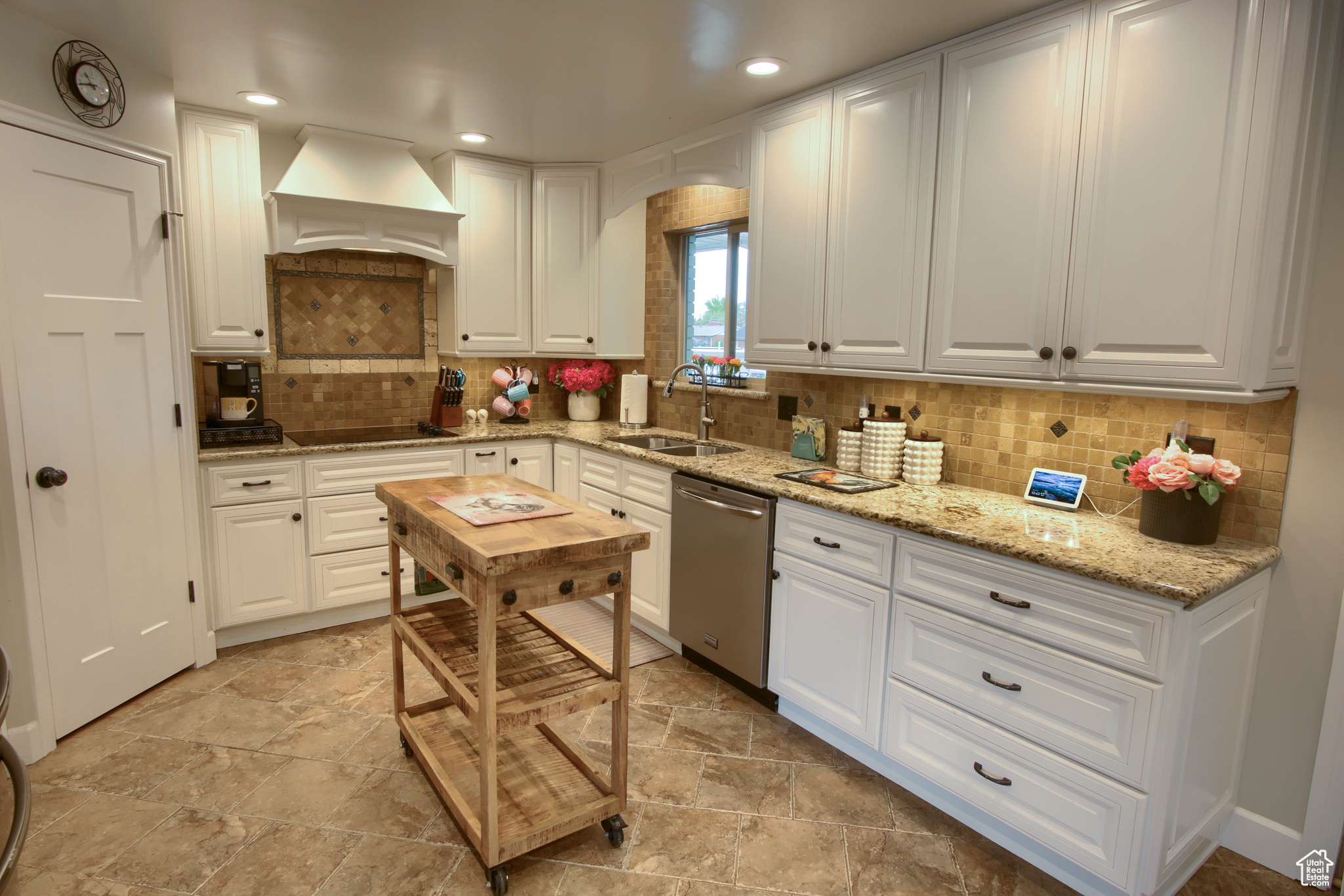 1122 E Edgewood Dr, Ogden, Utah image 12