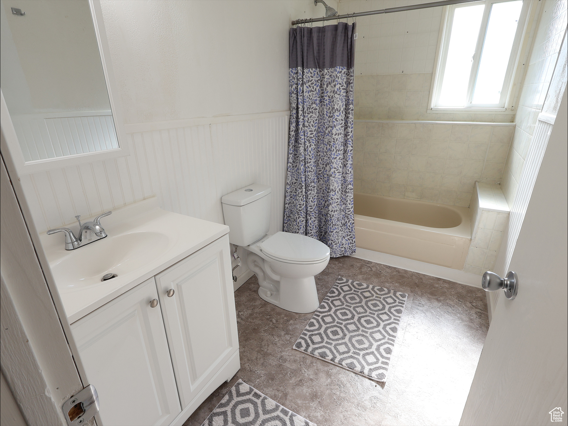 6073 S 2850, Roy, Utah image 23
