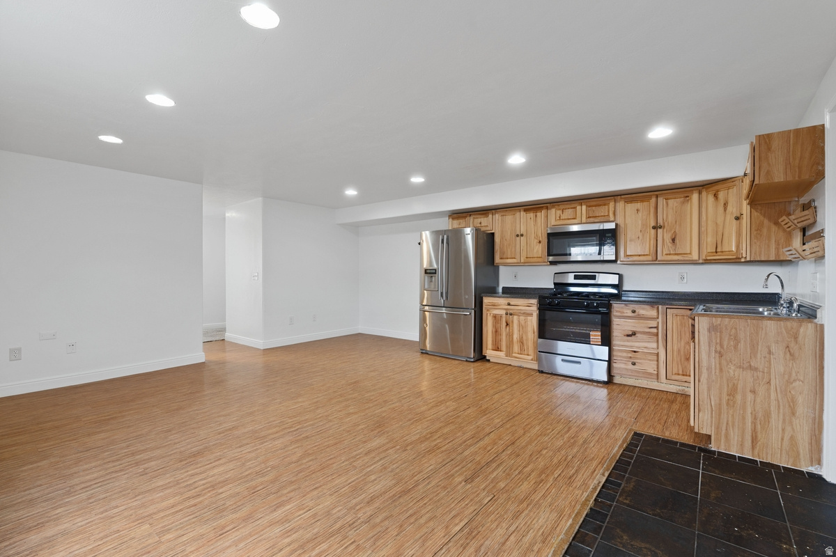 LONE TREE - Residential