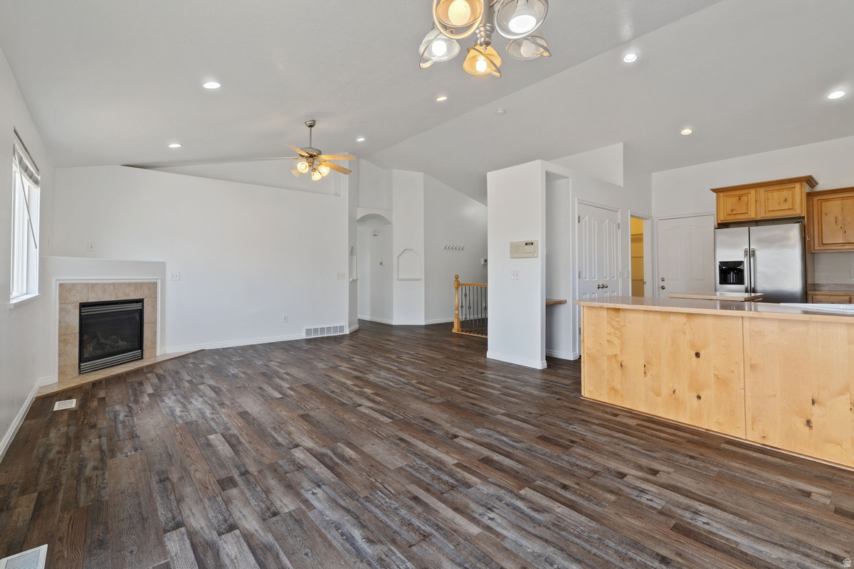 LONE TREE - Residential