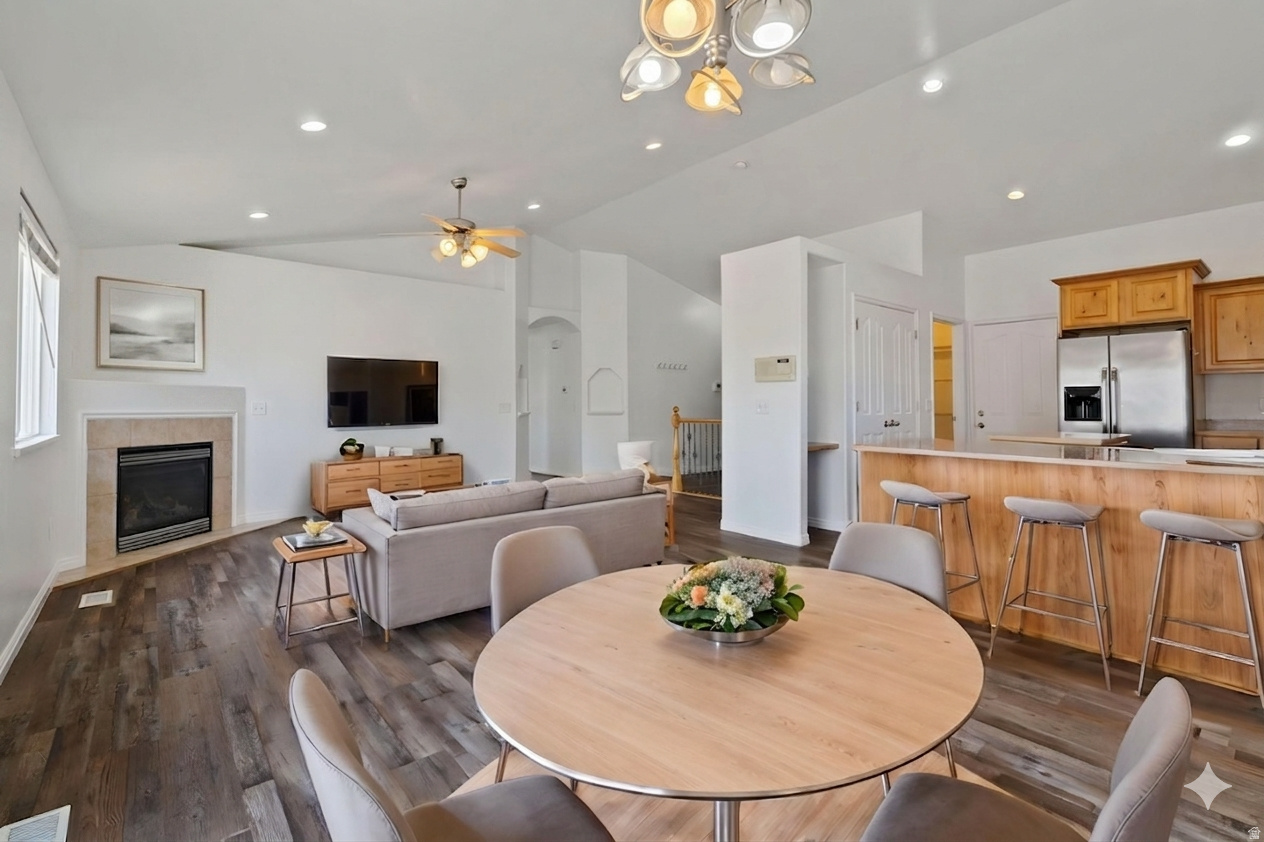 LONE TREE - Residential