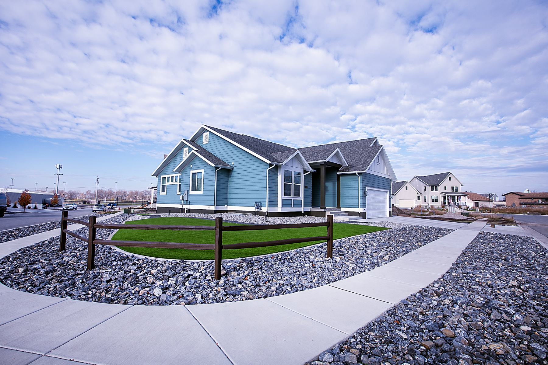 MOUNTAIN VIEW ESTATES - Residential