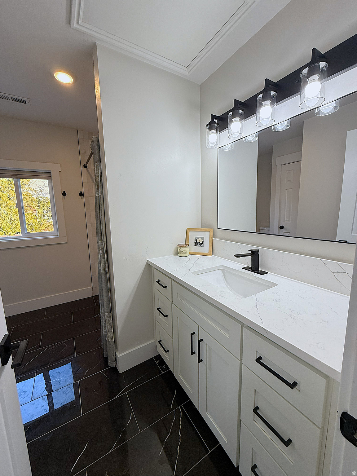 SHAWS EAST MORNINGSIDE - Residential