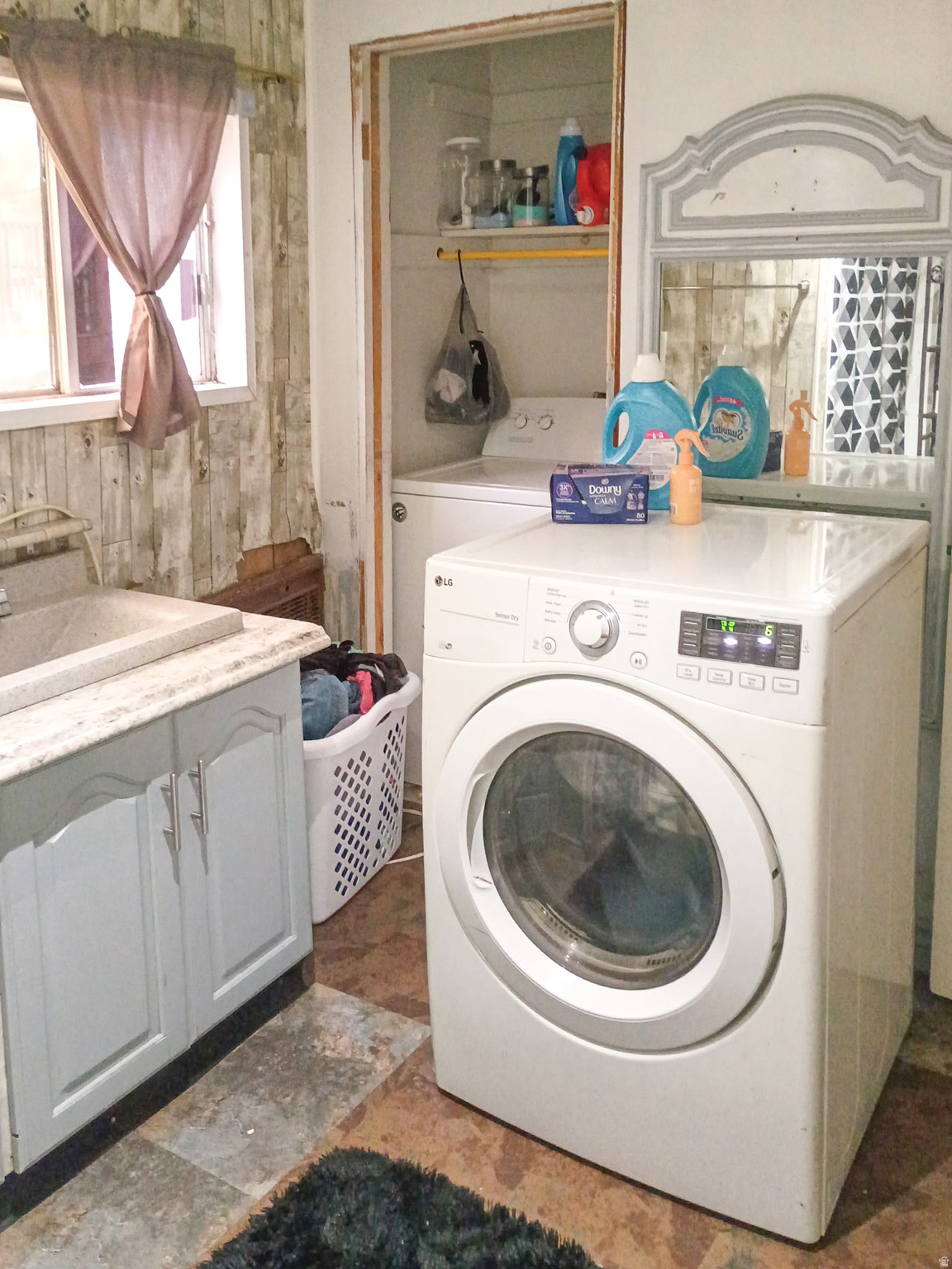 SUNNYSIDE SUB - Residential