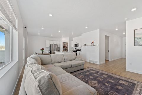 Tiny photo for 811 N 3620 W, Lehi, UT 84048 (MLS # 2142710)