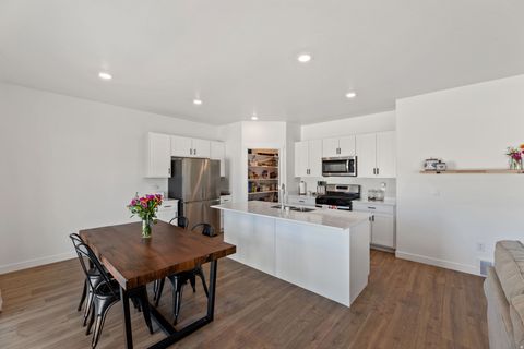 Tiny photo for 811 N 3620 W, Lehi, UT 84048 (MLS # 2142710)