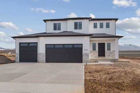 Photo of 2166 S 4520 W, Taylor, UT 84401 (MLS # 2127260)