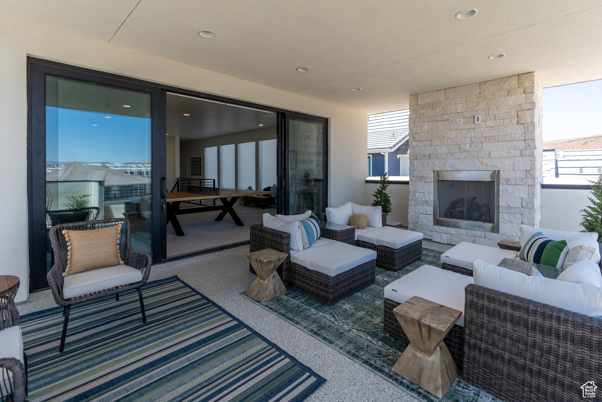 DESERT COLOR RESORT PH 3 - Residential