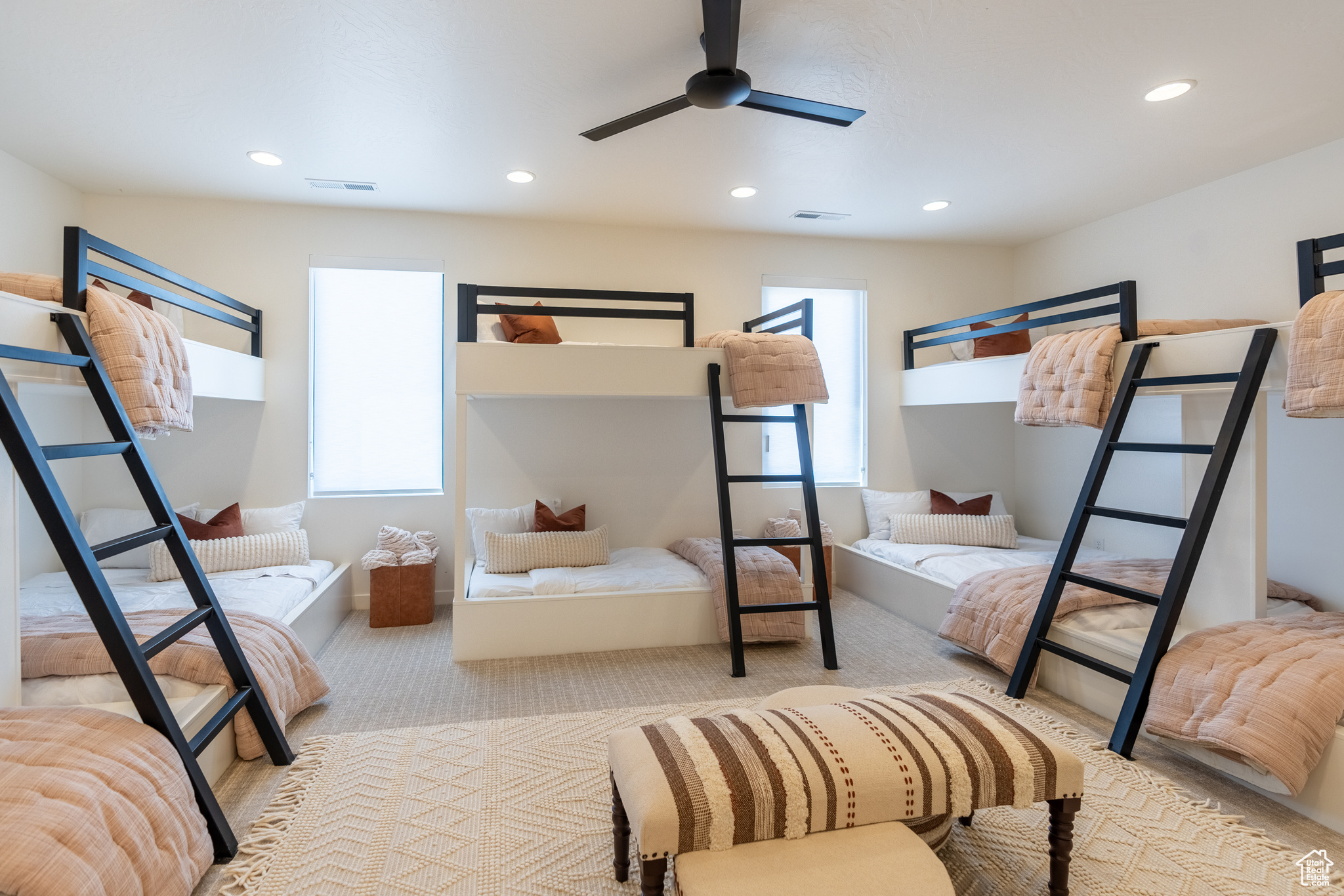 DESERT COLOR RESORT PH 3 - Residential