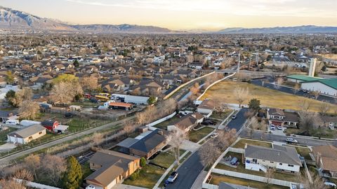 Tiny photo for 6869 S LARABROOK WAY W, West Jordan, UT 84084 (MLS # 2142105)