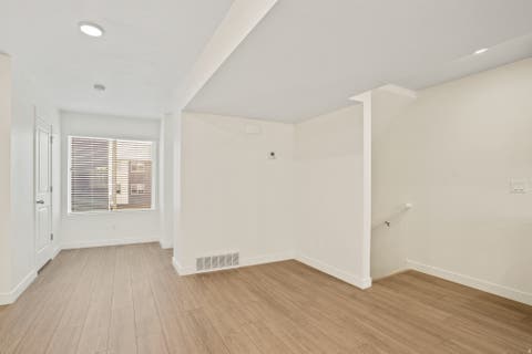 Tiny photo for 164 S BUSHNELL WAY, Clearfield, UT 84015 (MLS # 2176881)