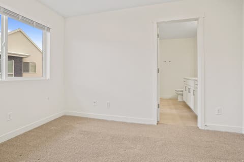 Tiny photo for 164 S BUSHNELL WAY, Clearfield, UT 84015 (MLS # 2176881)