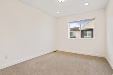 Tiny photo for 164 S BUSHNELL WAY, Clearfield, UT 84015 (MLS # 2176881)