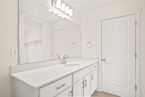Tiny photo for 164 S BUSHNELL WAY, Clearfield, UT 84015 (MLS # 2176881)