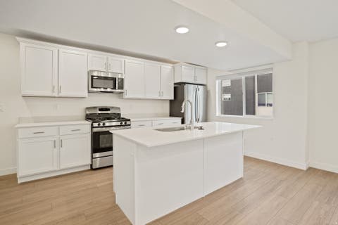 Tiny photo for 164 S BUSHNELL WAY, Clearfield, UT 84015 (MLS # 2176881)