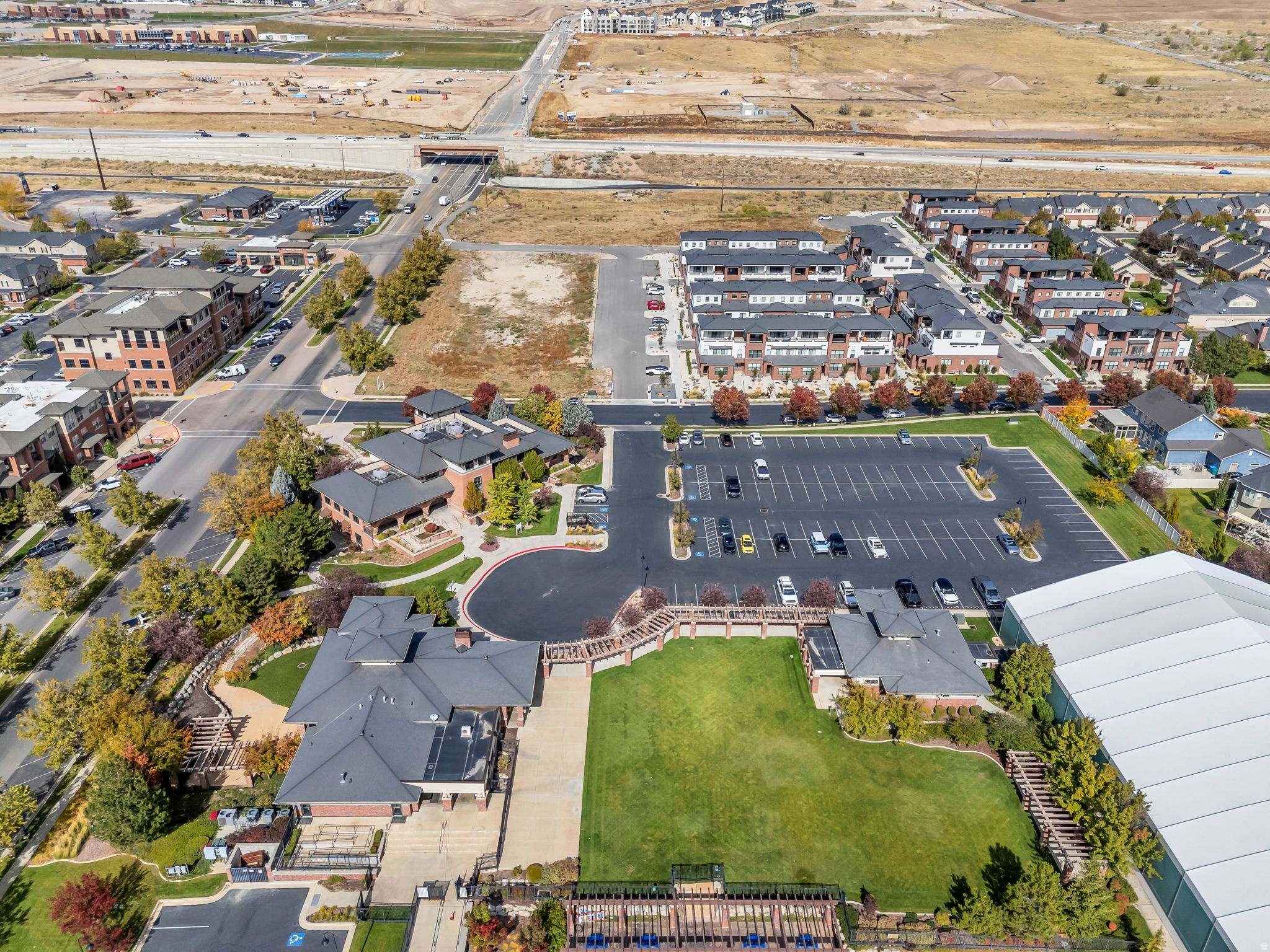 IVORY RIDGE - Residential